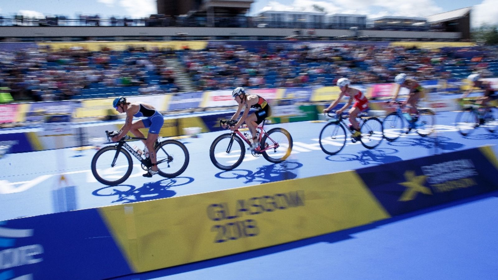 Sin programa: Triatlón prueba Femenina | RTVE Play