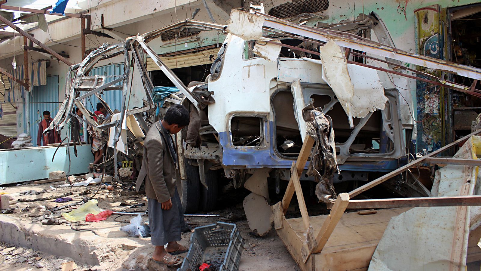 La muerte de decenas de niños en un bombardeo pone el foco sobre la guerra de Yemen