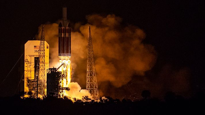 Informativo 24h - La NASA lanza la sonda Parker rumbo al Sol