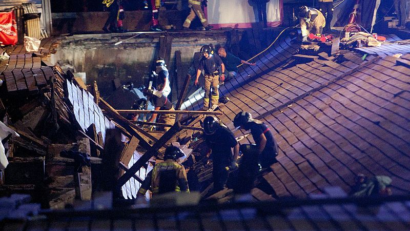 Más de 300 heridos, 5 de ellos graves, al derrumbarse un muelle de madera durante un concierto en Vigo