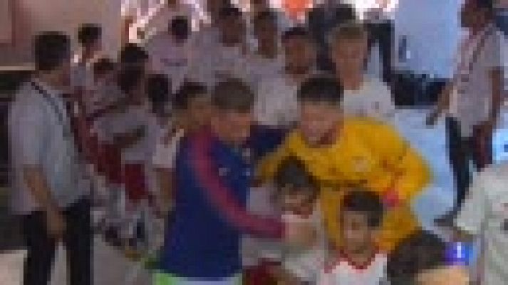 Telediario 1 - Dembélé y Ter Stegen decantan la Supercopa de España del lado del Barcelona