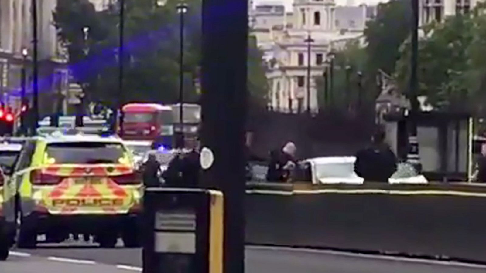 Vídeo | Detención del sospechoso de estrellar un coche contra el Parlamento británico