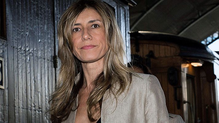 Telediario 1 - Begoña Gómez, esposa de Pedro Sánchez, deja la Complutense para trabajar en una universidad privada