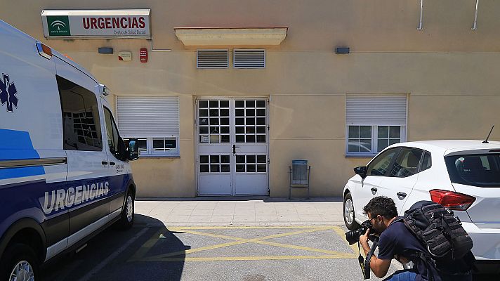 Telediario 1 - Detenido por matar a puñaladas a su pareja, de 21 años, en Dúrcal (Granada)