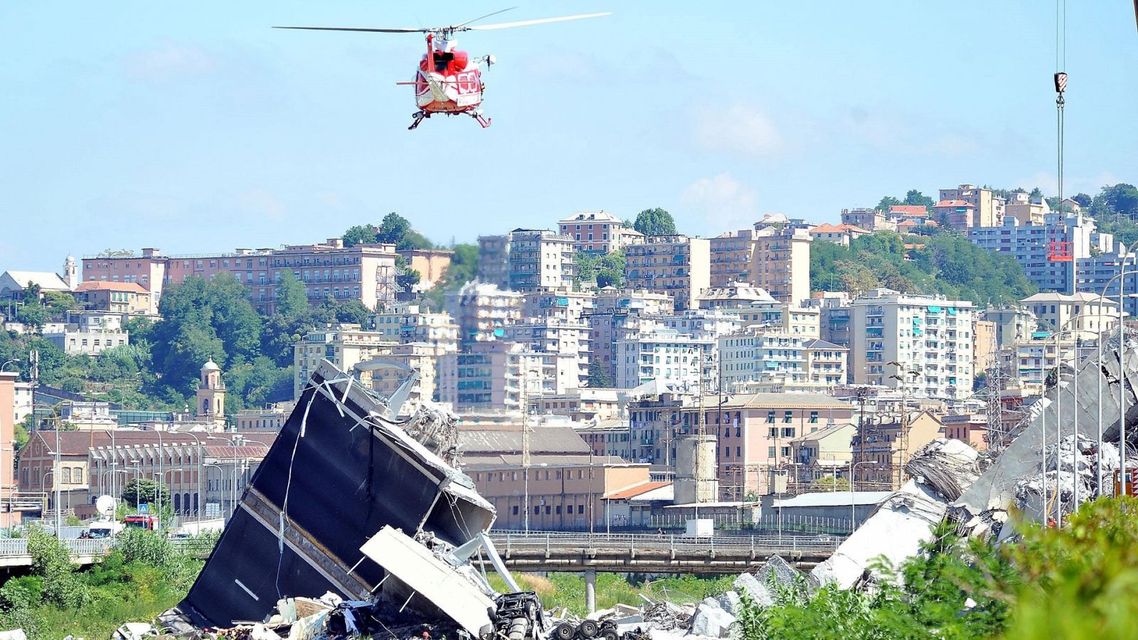 La Mañana - Continúan los rescates en Génova