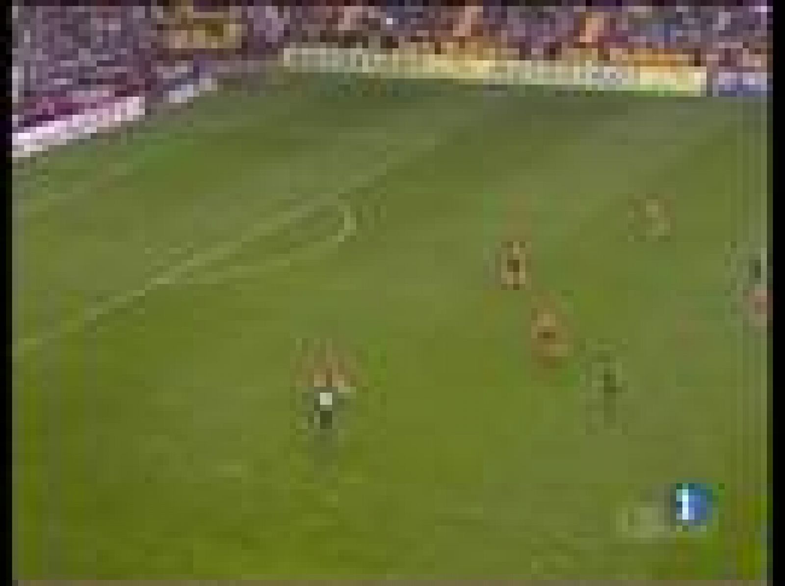 El Bayern de Munich, próximo rival del Barcelona, ha recibido una manita en su visita al campo del Wolfsburgo.