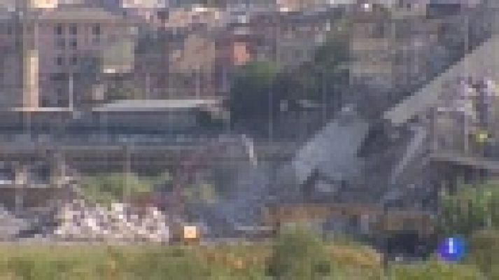 Telediario 1 - La fiesta de Salvini tras el derrumbe de un puente en Génova indigna a italia