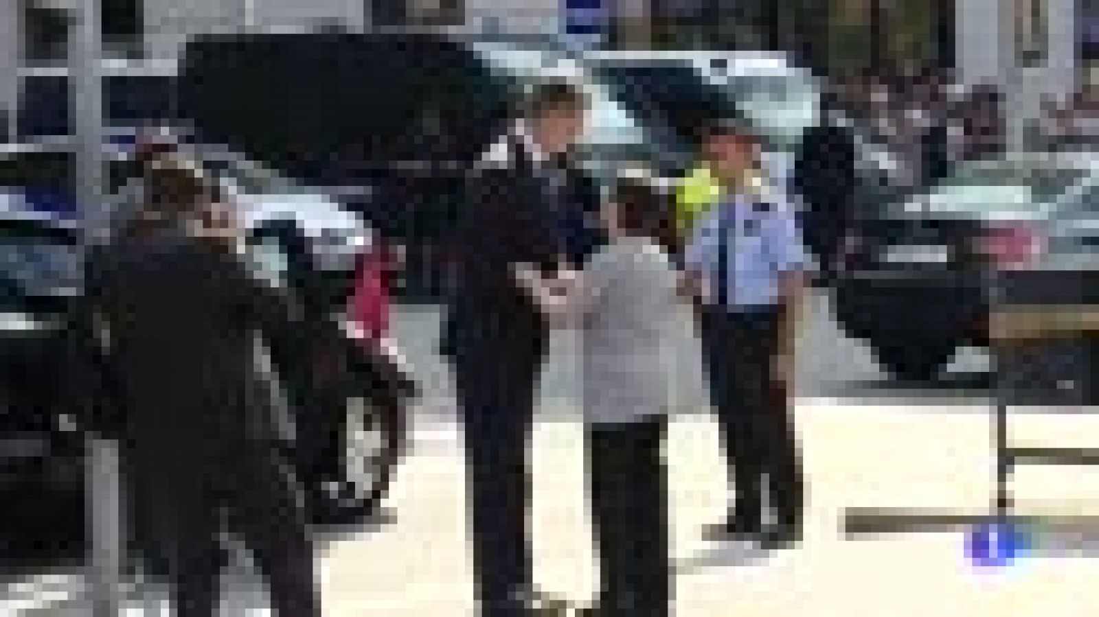 Los reyes presiden el acto central de homenaje a las víctimas del doble atentado en Cataluña