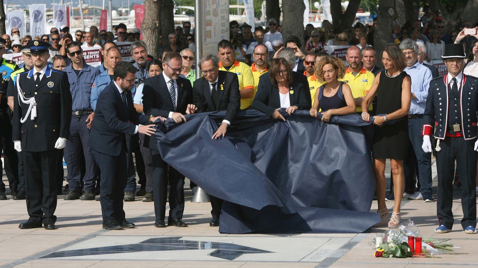 Informativo 24h: Cambrils homenajea a las víctimas de los atentados un año después | RTVE Play