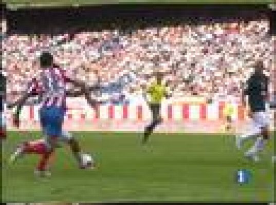  - Abucheos a los 'rojiblancos'