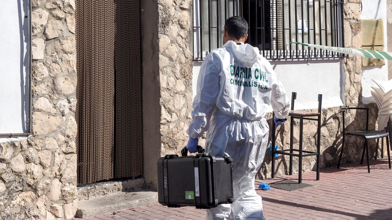 Mata a un hombre y hiere a otros tres en un bar de Castrillo-Tejeriego, Valladolid
