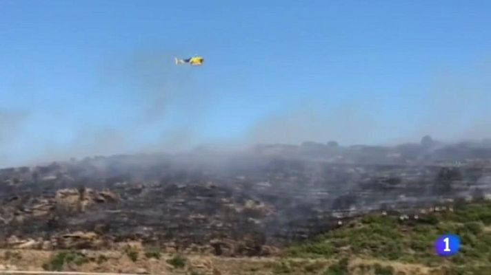 Telediario 1 - Declarado un incendio forestal en la sierra de Roses, en Girona