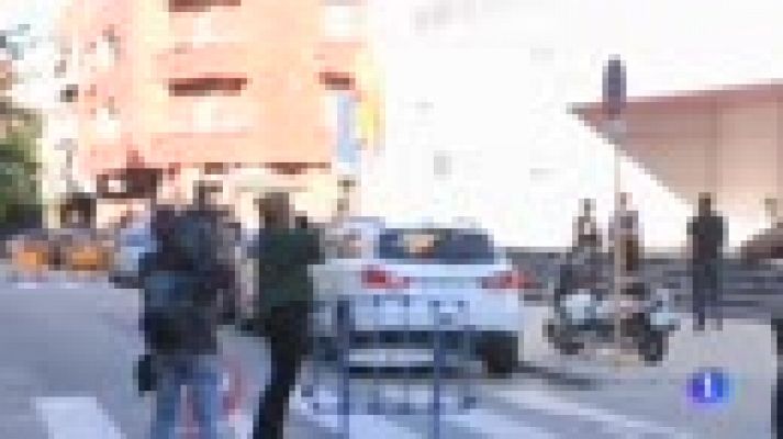 Telediario 1 - Los Mossos defienden la actuación "proporcionada" y "adecuada" de la agente que abatió al atacante de Cornellà