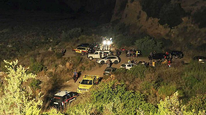 Telediario 1 - Al menos diez excursionistas mueren al ser arrastrados por un torrente en la región italiana de Calabria