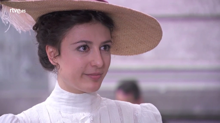 Acacias 38 - Telmo se interesa por la relación de Lucía con Samuel