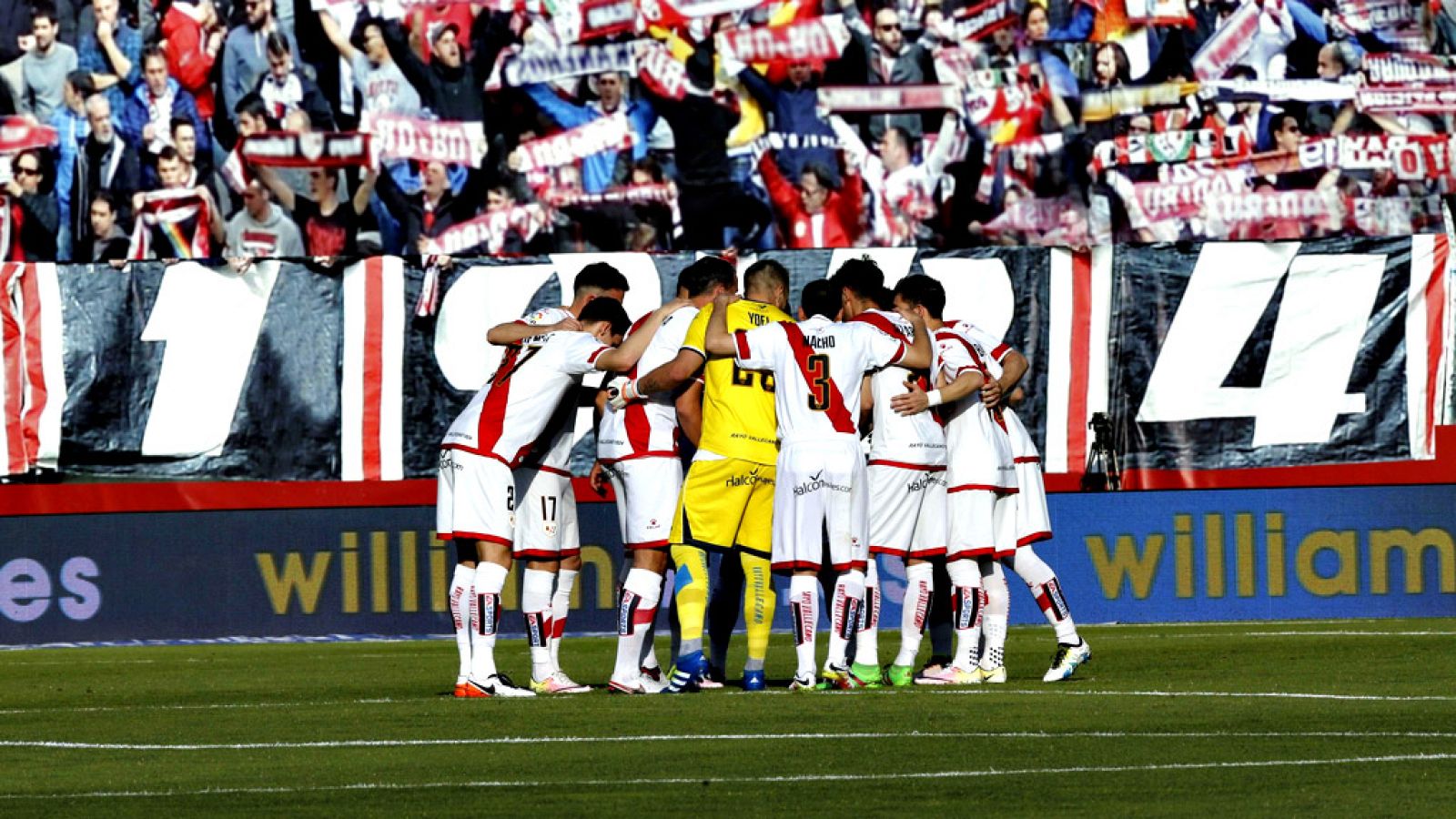 El mal estado de las instalaciones del estadio de Vallecas en el inicio liguero del Rayo frente al Sevilla, unido a la caída de un niño en una zona en obras ha provocado que la Comunidad de Madrid, a través de su director general de Juventud y Deport