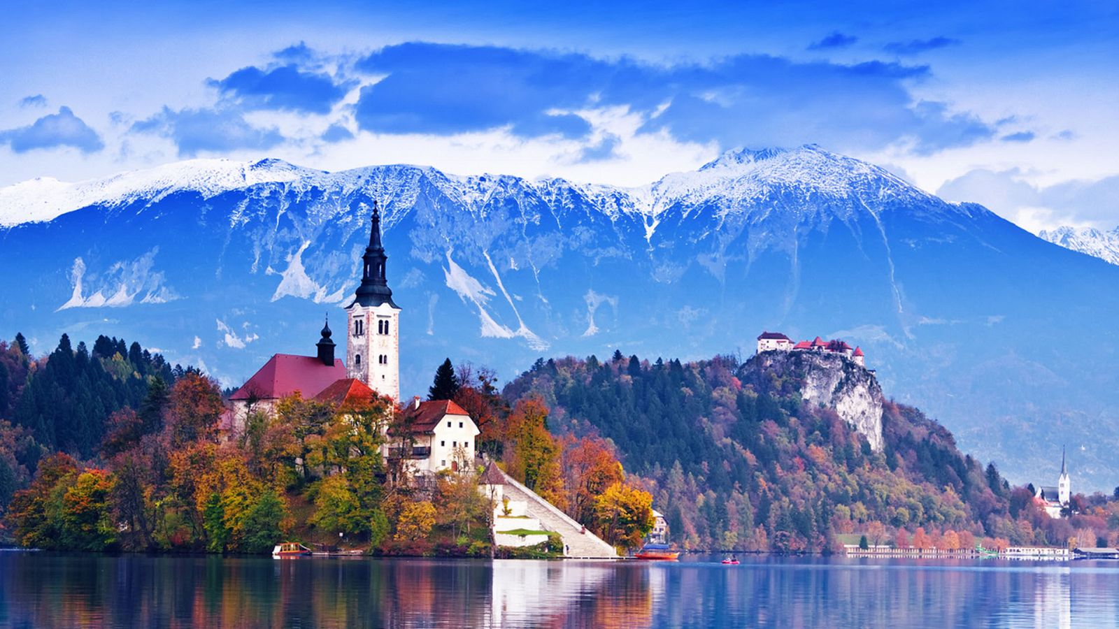Paraísos cercanos - Eslovenia, el país de las tres cabezas