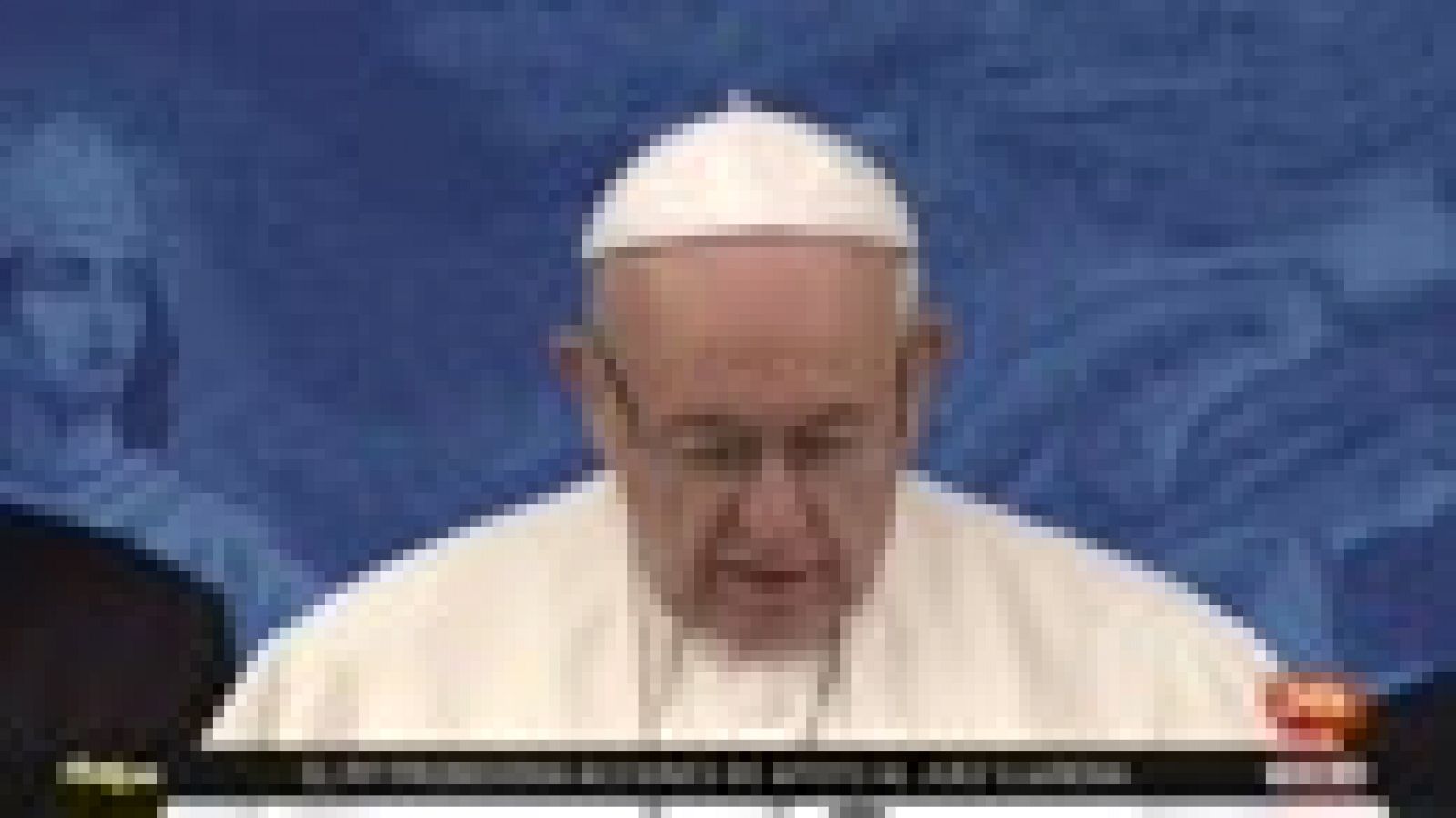 "Los abusos nos desafían a ser firmes y decididos en la búsqueda de la verdad y la justicia", dice el papa