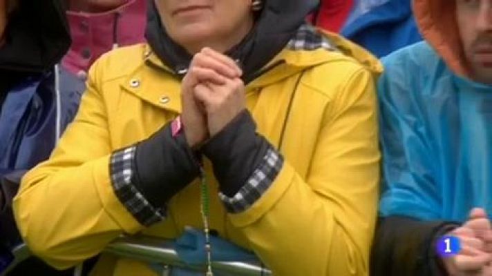 Telediario 1 - El pontífice se reunió con ocho víctimas de abusos por parte del clero e instituciones religiosas