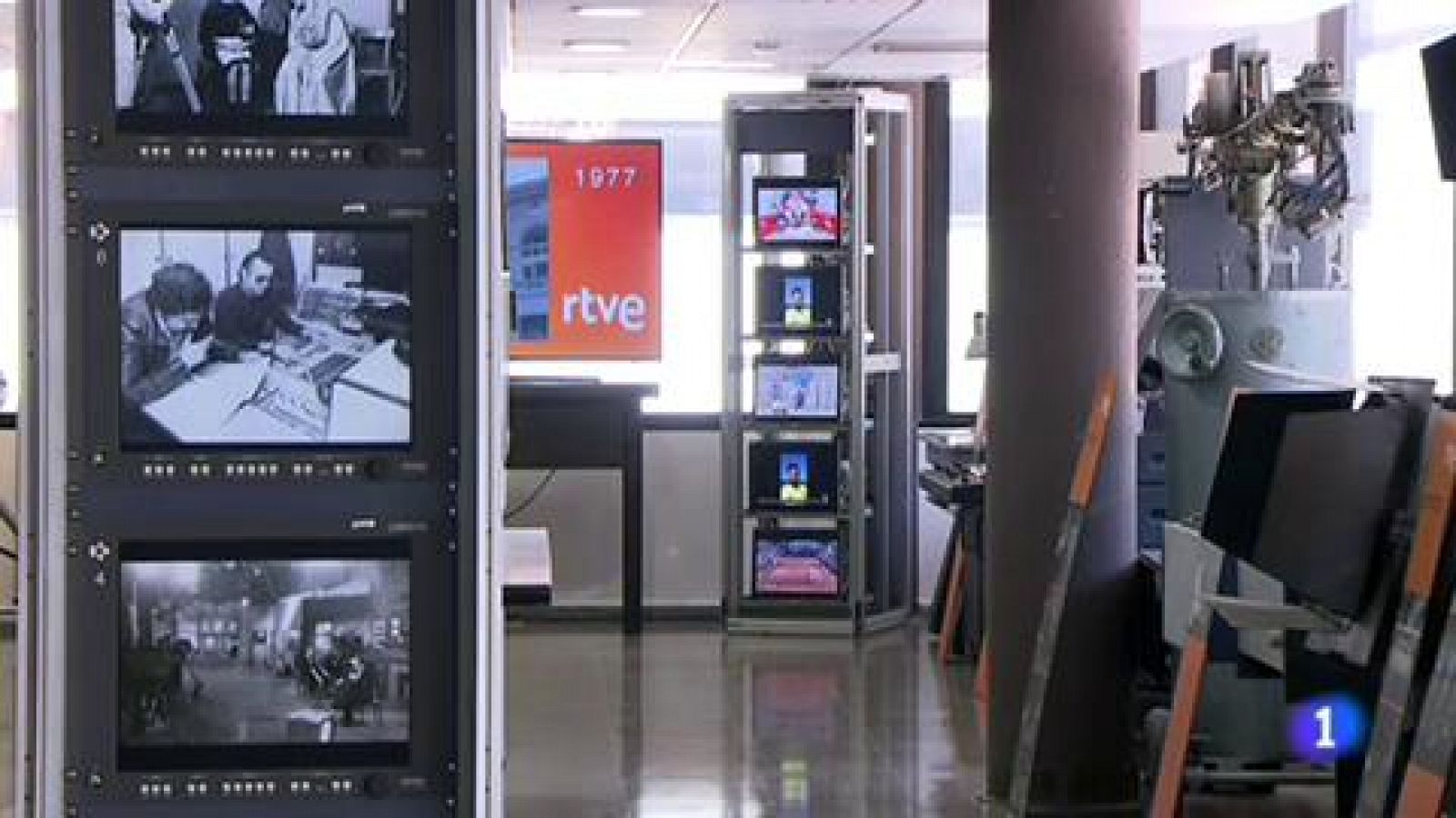 Telediario 1: TVE tiene el único museo del mundo que ofrece un recorrido histórico por todos los oficios que hacen posible la televisión  | RTVE Play