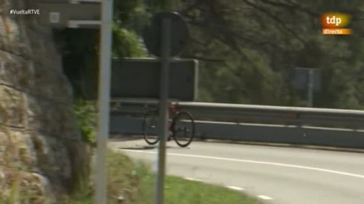 Vuelta 2018 | Viviani se impone al 'sprint' en Alhaurín de la Torre