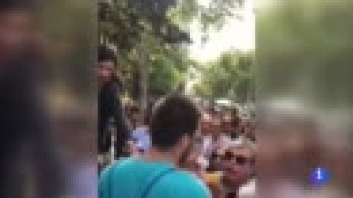 Telediario 1 - Interior insiste en que la Junta de Seguridad Nacional tiene que abordar los enfrentamientos por los lazos amarillos