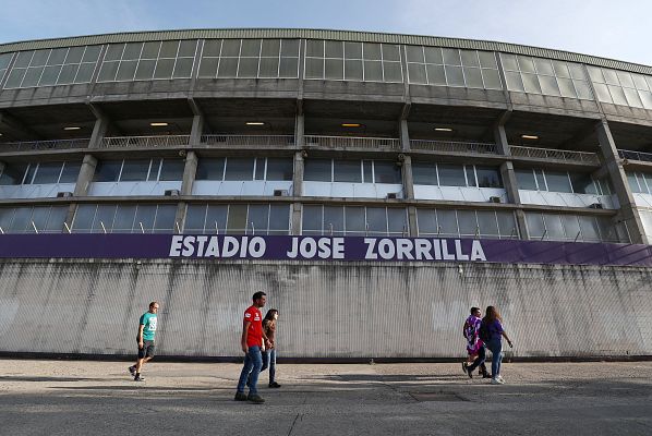 Telediario 1 - Trabajos a contrarreloj en Anoeta y El Alcoraz y susto en Zorrilla