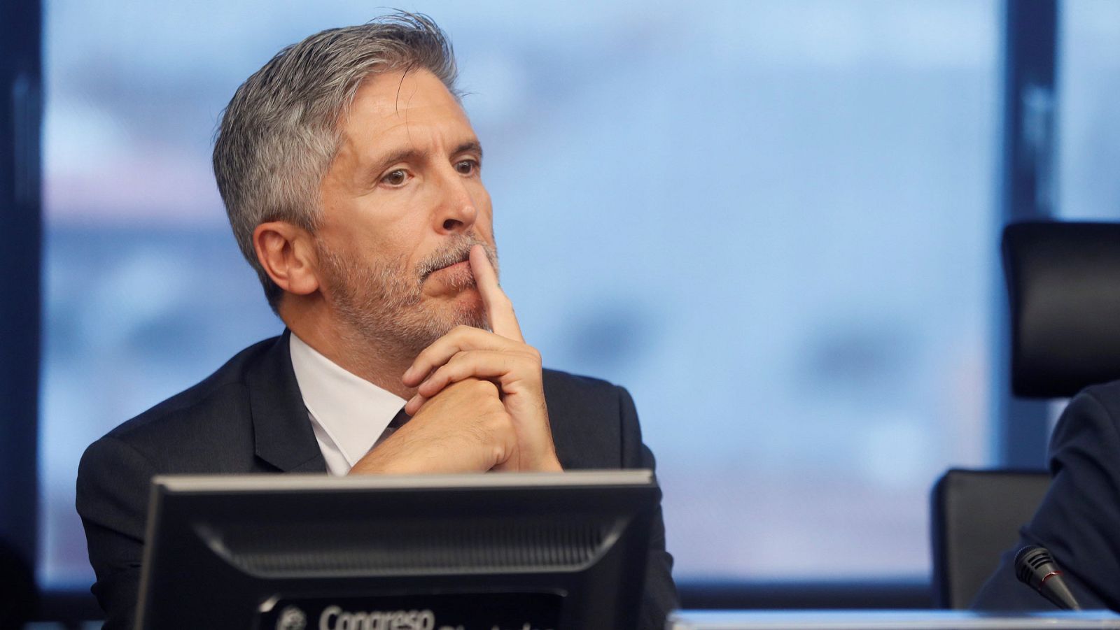 El ministro del Interior advierte de que no se permitirá "la inmigración ilegal y violenta"