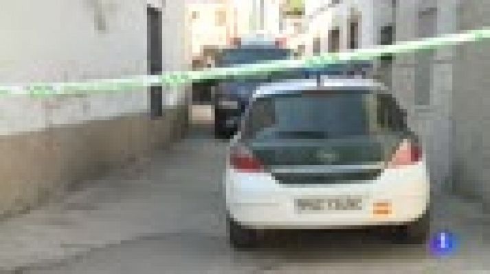 Telediario 1 - Las asociaciones de mujeres piden que se pongan en marcha las medidas del pacto de violencia de género en el mundo rural