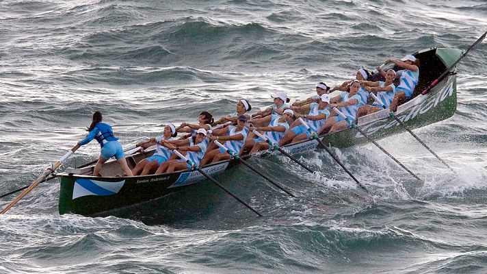Telediario 1 - Igualdad en premios en las traineras de 'La Concha'