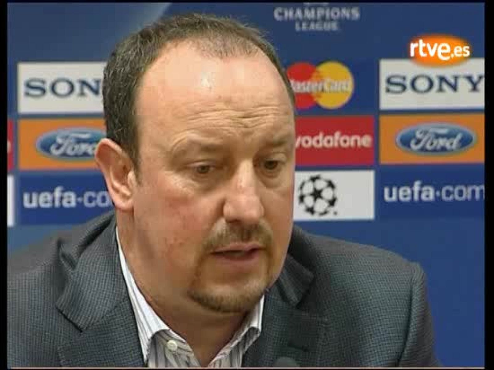 El técnico del Liverpool, Rafa Benítez, sabe que la eliminatoria contra el Chelsea será muy complicada. (08/04/09) 
