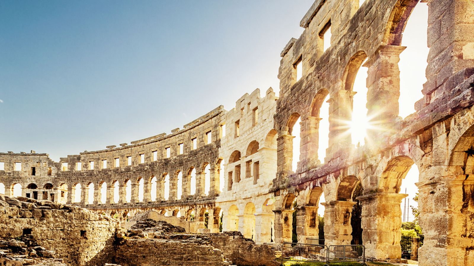 Paraísos cercanos - Croacia, el Mediterráneo tal como era - ver ahora