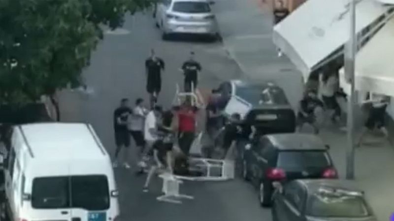 Un grupo de ultras provoca altercados antes del Sevilla - Sigma Olomuc 