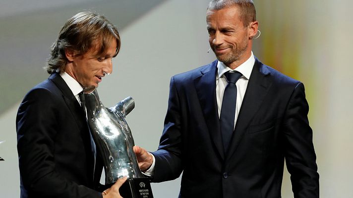 Telediario 1 - Luka Modric y el Madrid copan los premios de la UEFA 2017-2018