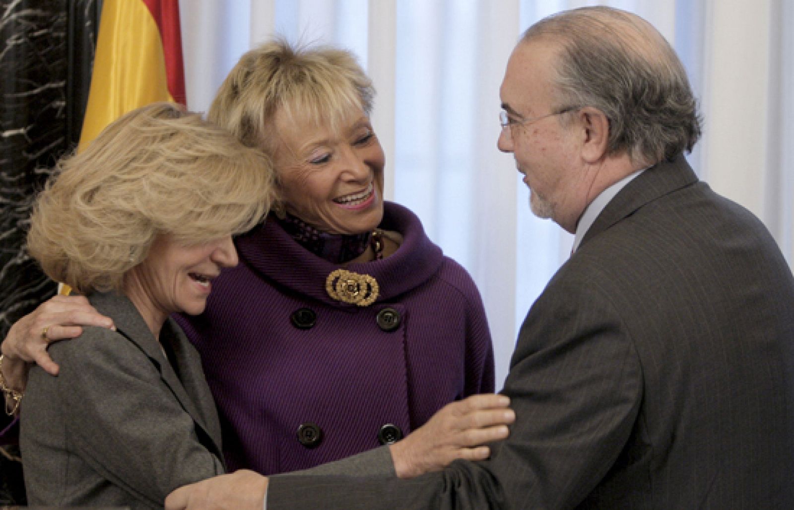 Su nueva dueña añadirá pronto más recetas a las que ya hay para intentar salir de la crisis. Solbes continuará como diputado. 