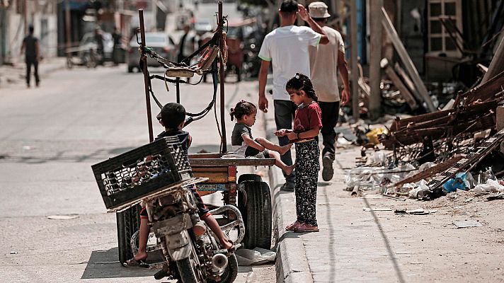 Telediario 1 - Trump elimina los fondos estadounidenses de ayuda humanitaria a Palestina