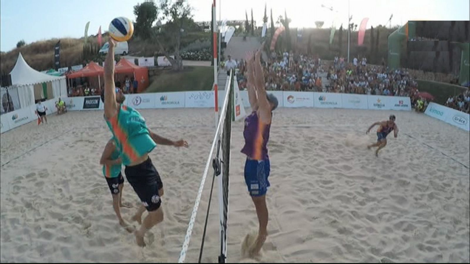 Voley playa - Madison Beach Volley Tour 2018 Cto. de España. Final Masculina, desde Fuengirola (Málaga)