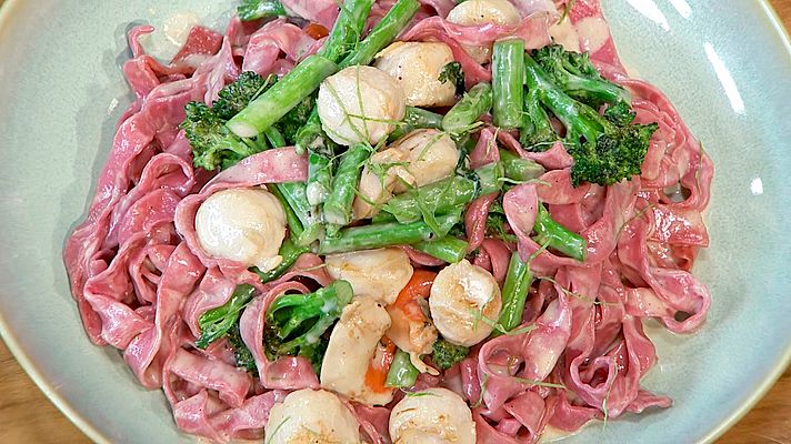 RTVE Cocina - Tallarines de remolacha