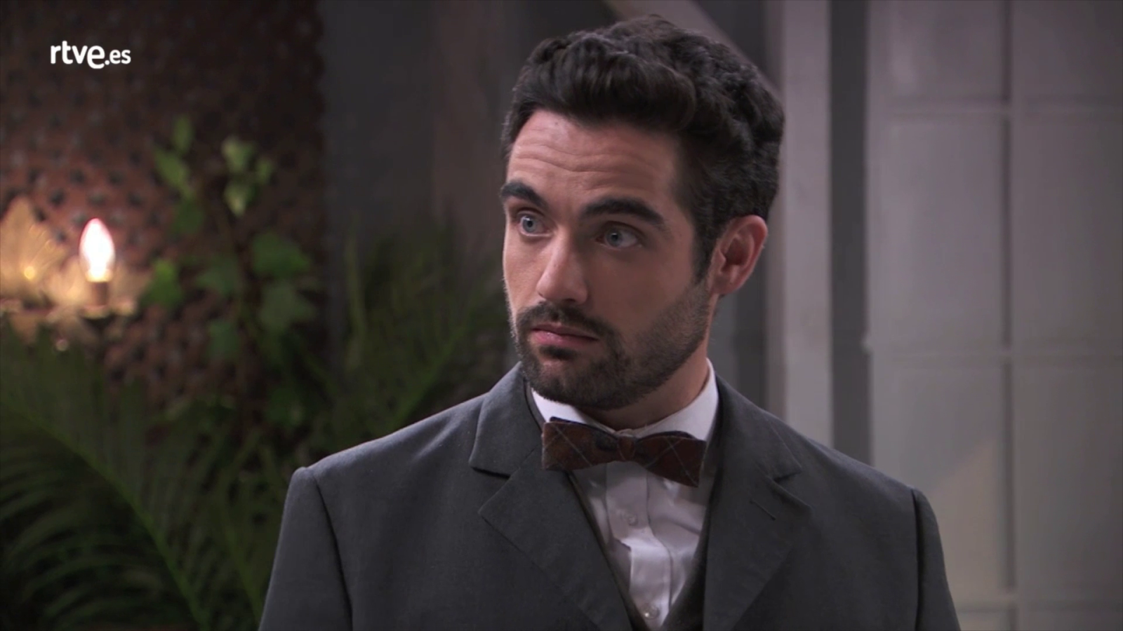 Acacias 38 - Íñigo investiga la verdad sobre Higinio