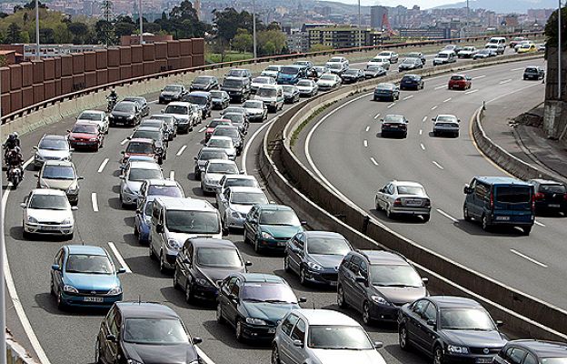 Retenciones en Madrid y la costa