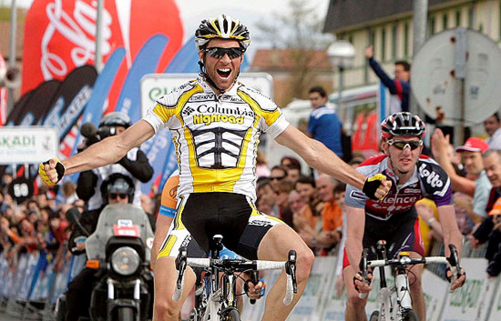 El suizo Michael Albasini, del equipo Columbia, ha sido el vencedor de la cuarta etapa de la Vuelta al País Vasco.