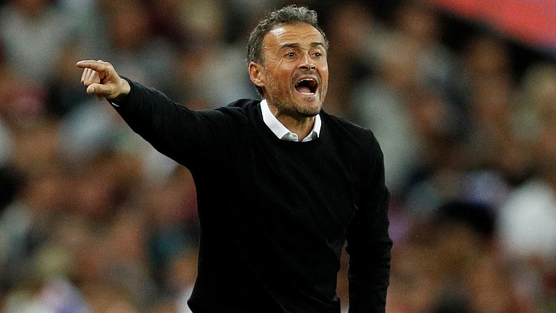 El seleccionador español de fútbol, Luis Enrique Martínez, se ha mostrado satisfecho con el rendimiento de sus jugadores en su debut en Wembley ante Inglaterra: "Me quedo con su espíritu". El asturiano ha celebrado el buen partido de De Gea y ha elog