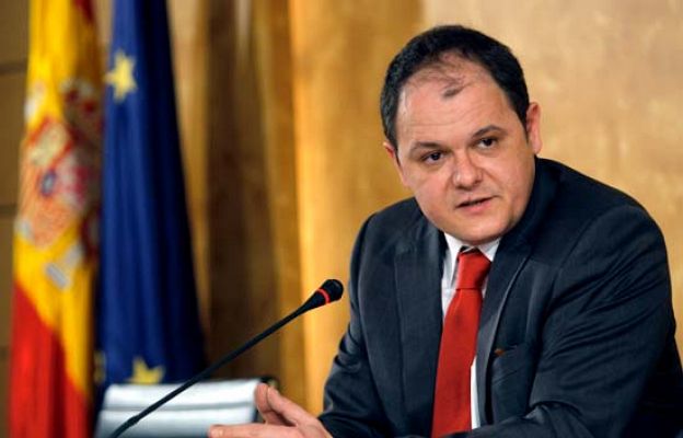  - David Vergara deja Economía