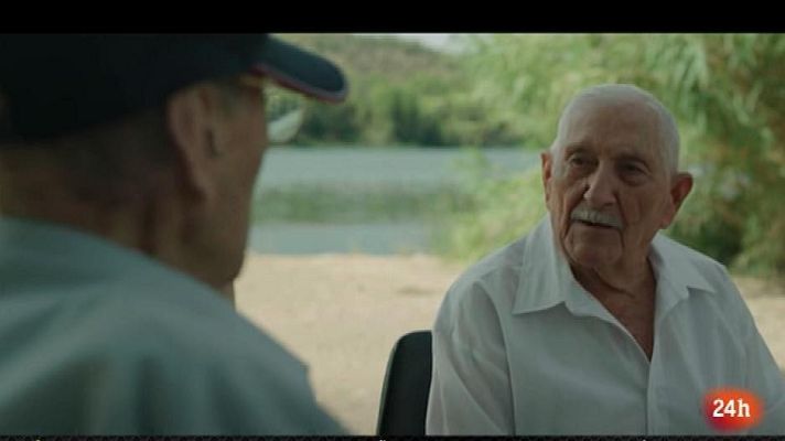 Parlamento - Vídeo de presentación del 40º aniversario de la Constitución