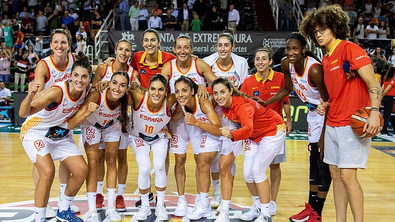 Alba Torrens y Silvia Domínguez, dudas para Mondelo 