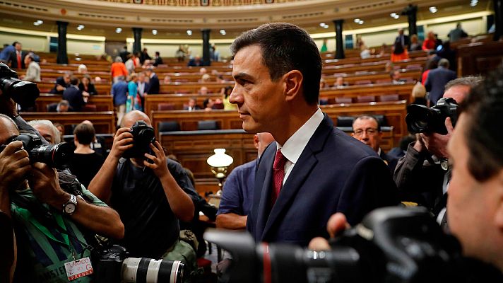 Telediario 1 - Rivera duda de la tesis doctoral de Sánchez tras la dimisión de Montón