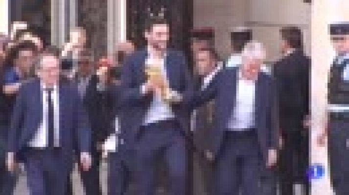 Telediario 1 - Lloris, 20 meses sin carné por conducir ebrio