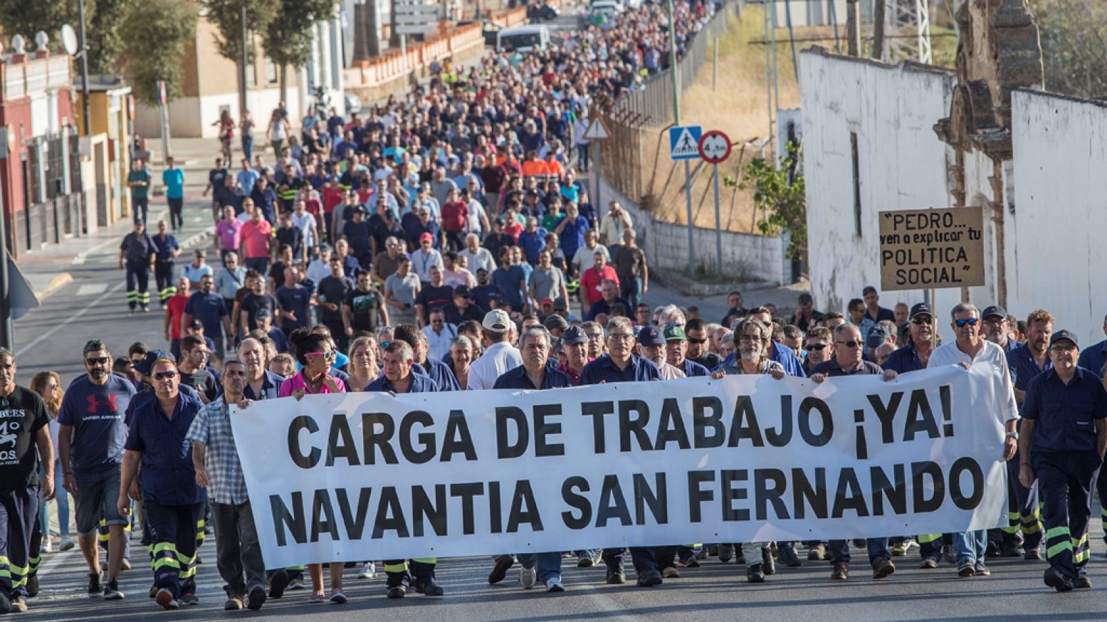 La Mañana - Los trabajadores de Navantia se pronuncian sobre la venta de armas a Arabia Saudí