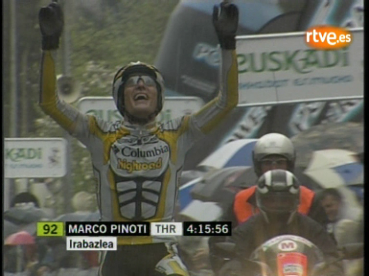  - Pinoti vence en solitario