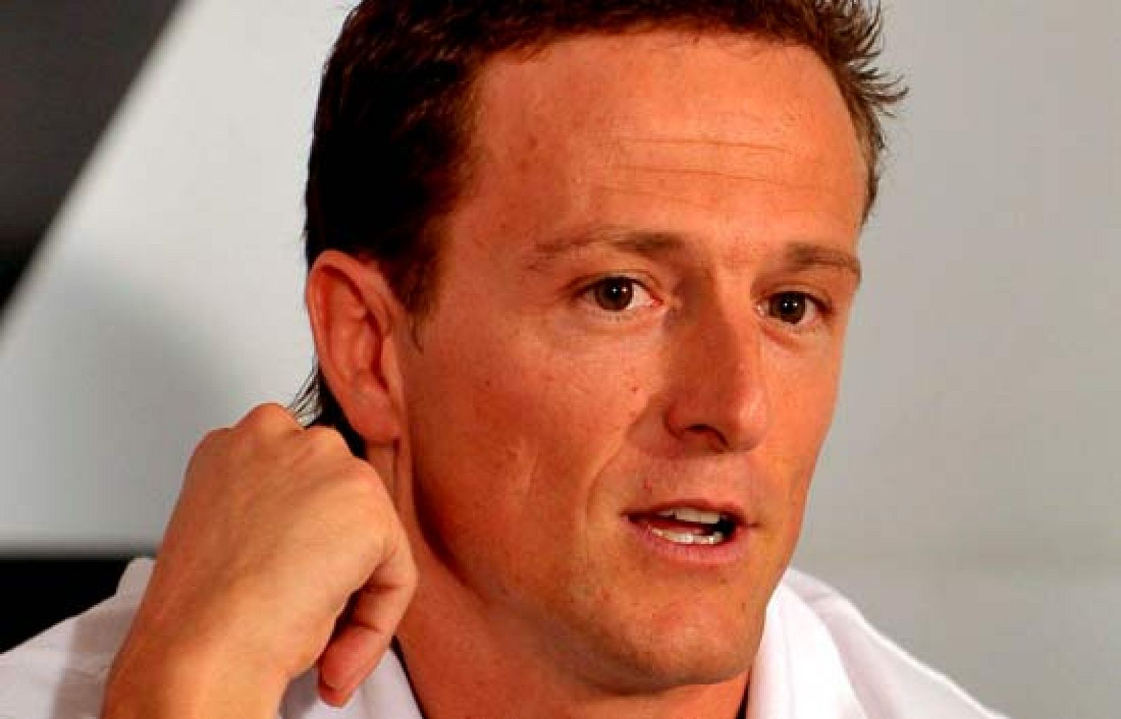 Sete Gibernau regresa a la competición dos años después de anunciar su retirada, consciente de que se abre una nueva etapa para él en la que su reto seguramente ya no sea el de ser campeón del mundo.